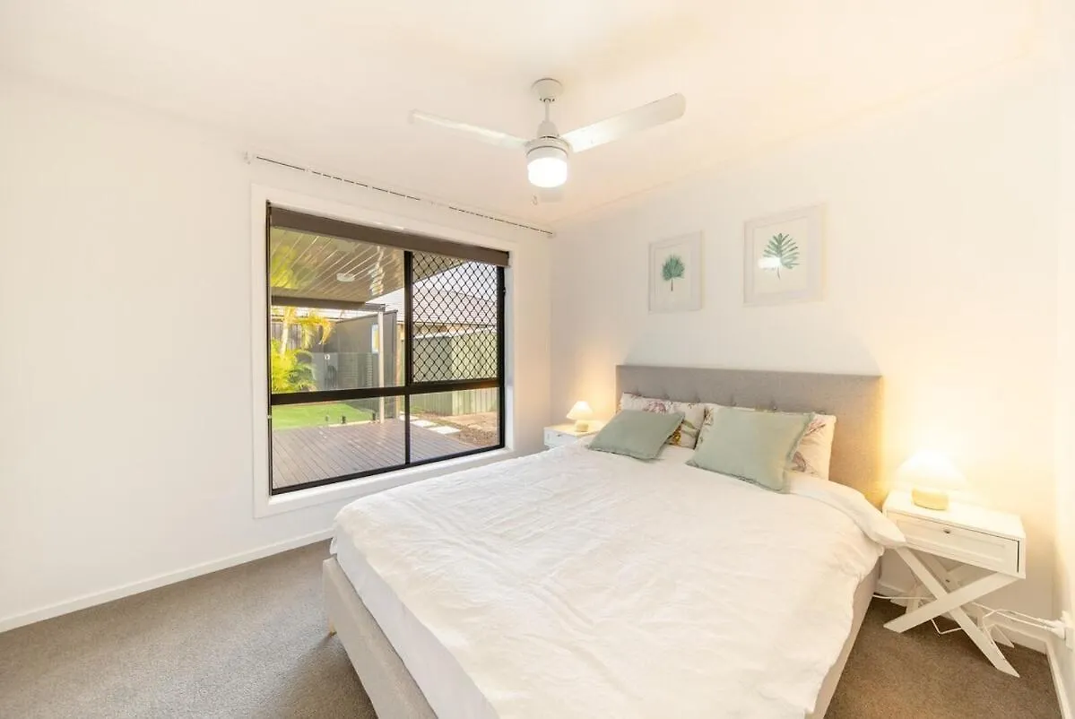 Little Coastal Boho Home - Neverending Summer Fun Near Themeparks & Close To M1 Exit Pimpama