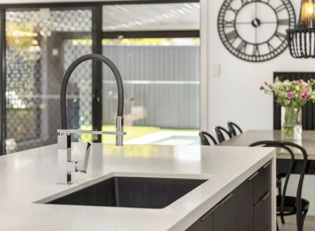 Little Coastal Boho Home - Neverending Summer Fun Near Themeparks & Close To M1 Exit Pimpama Holiday home