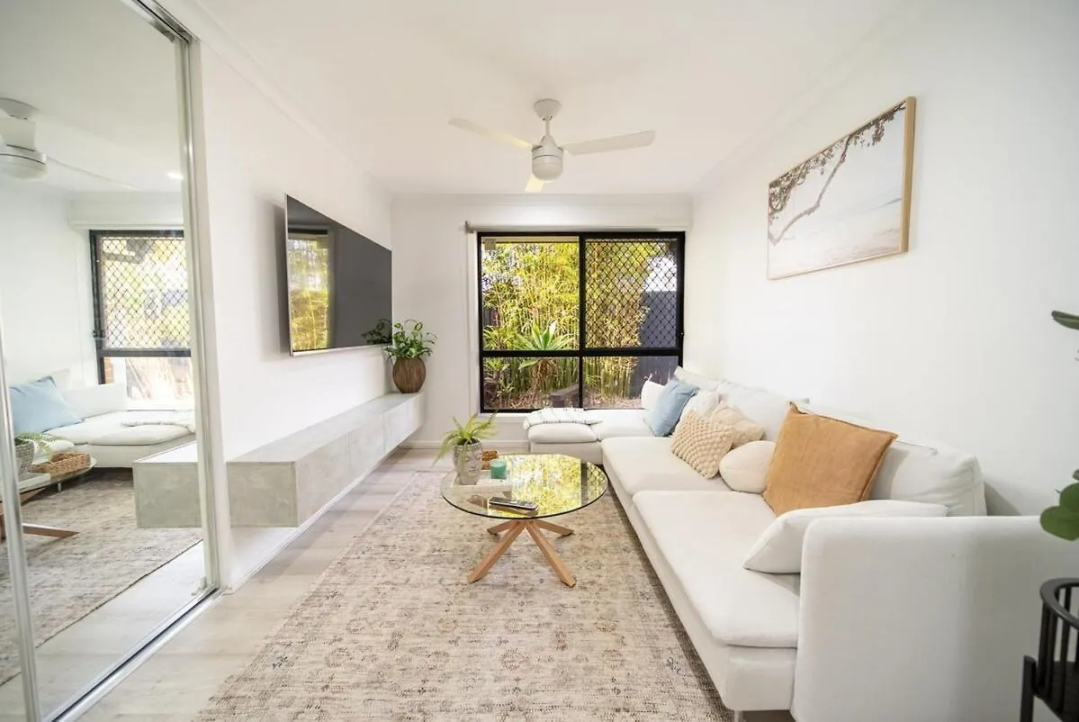 Little Coastal Boho Home - Neverending Summer Fun Near Themeparks & Close To M1 Exit Pimpama 펜션